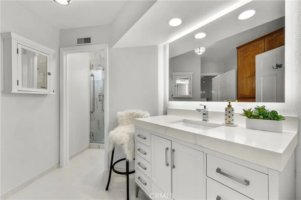 Additional image 18 of 6056 Lake Lindero Dr, Agoura Hills, CA 91301
