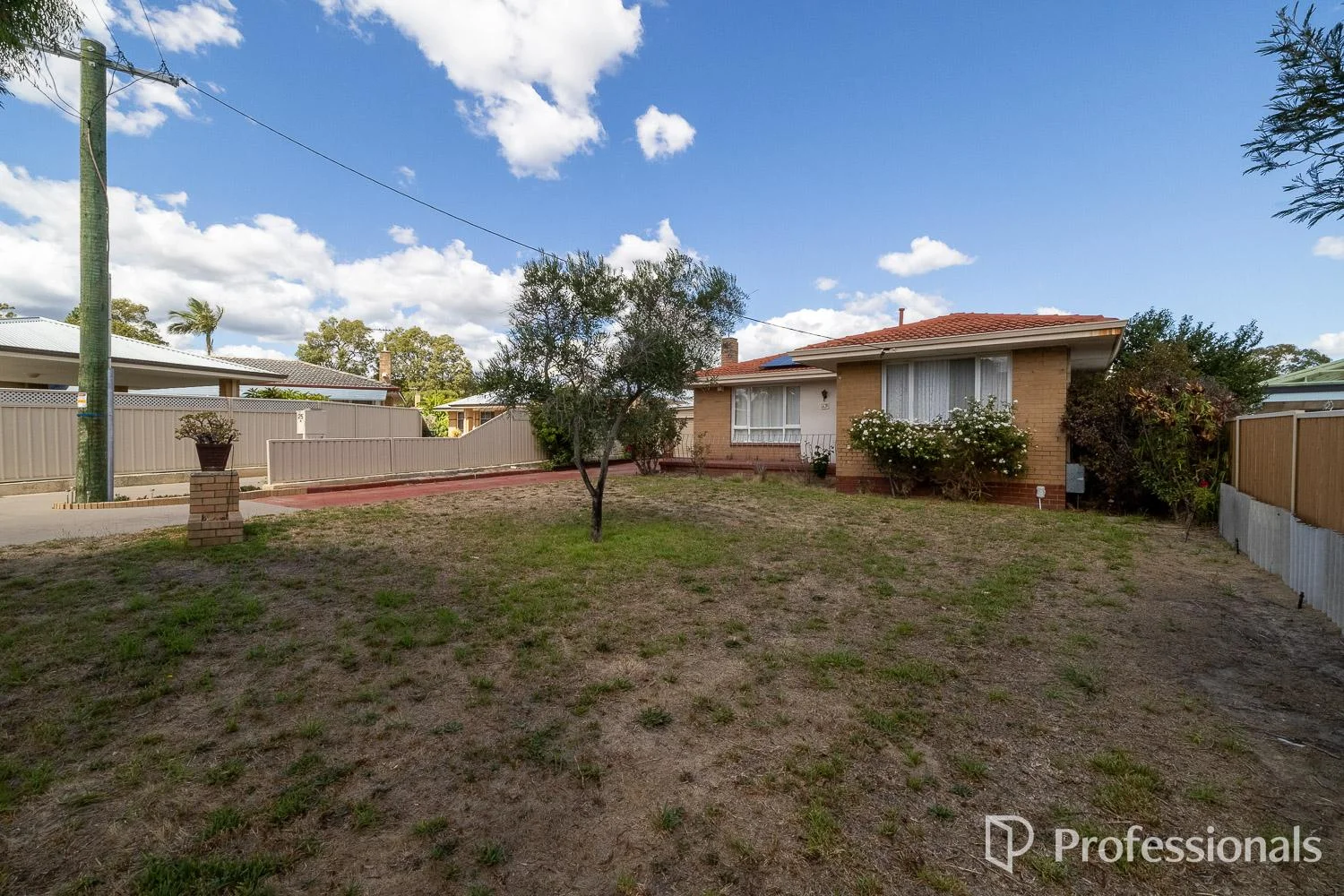 Additional image 3 of 23 Crawley Road, Armadale WA 6112