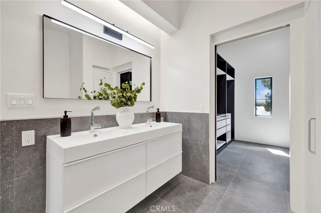 Additional image 33 of 325 W Grandview Avenue, Sierra Madre, CA 91024