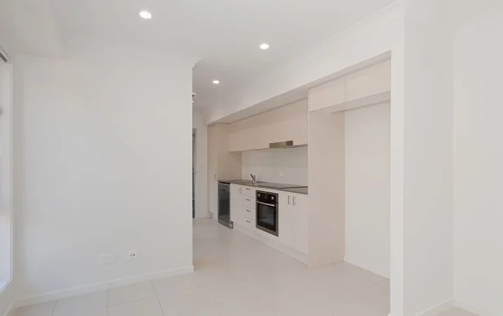 Additional image 3 of 2/9 Daintree Court, Park Ridge QLD 4125
