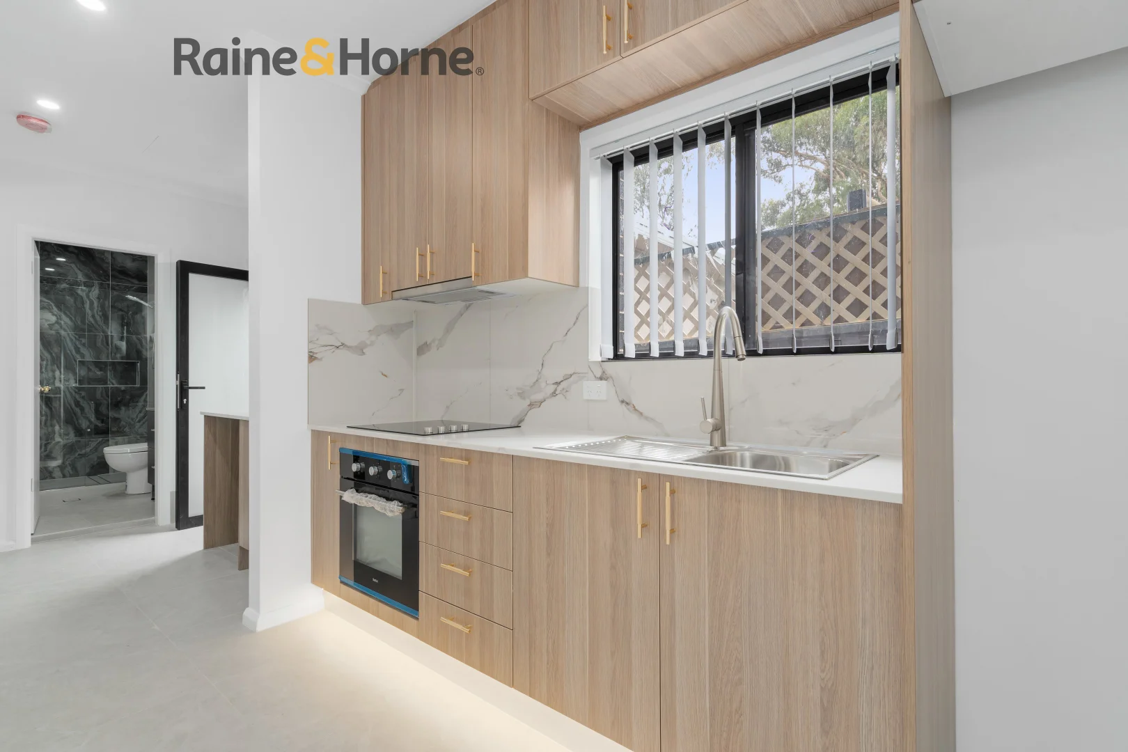 Additional image 4 of 4A Thomas Avenue, Lurnea NSW 2170