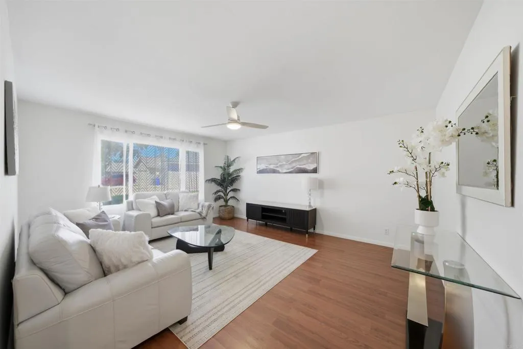 Additional image 2 of 1835 Debra Lane, Vista, CA 92084