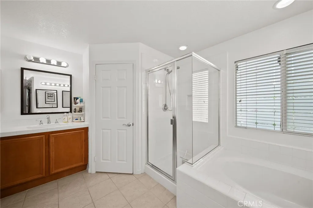 Additional image 25 of 24245 Silhouette Way, Valencia, CA 91354