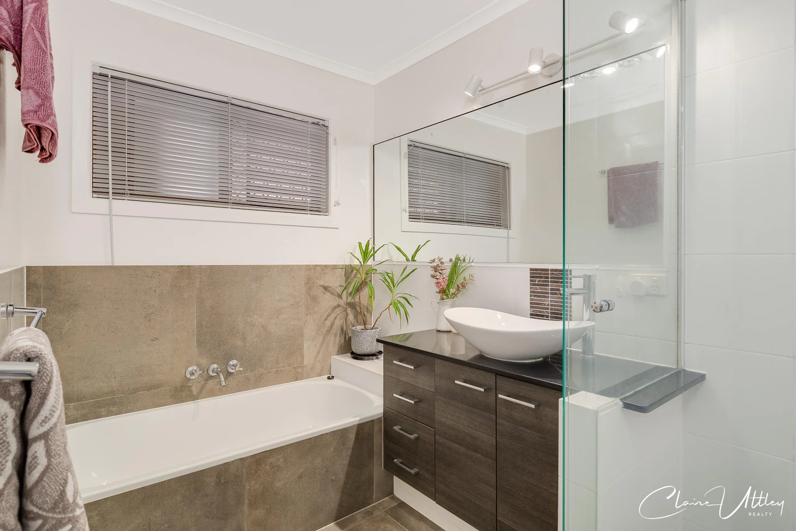 Additional image 16 of 15 Hawaii Crescent, Banksia Beach QLD 4507