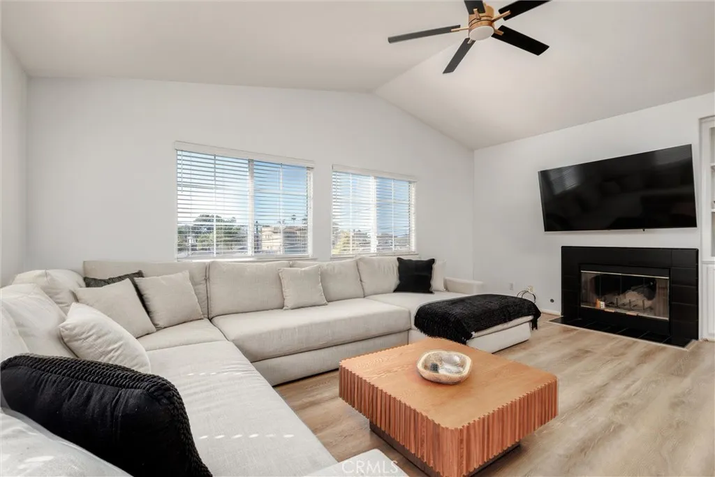 Additional image 8 of 341 N 4th St, Grover Beach, CA 93433