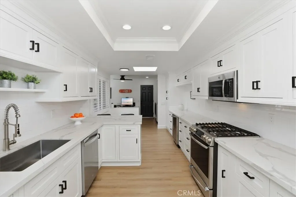 Additional image 4 of 702 Via Zapata, Riverside, CA 92507