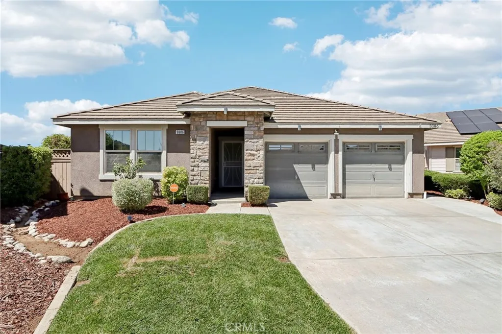 3086 Hawthorne Road, Perris, CA 92571 photo 2