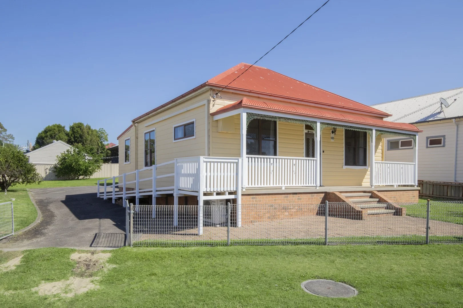 100 Prince Street, Waratah NSW 2298