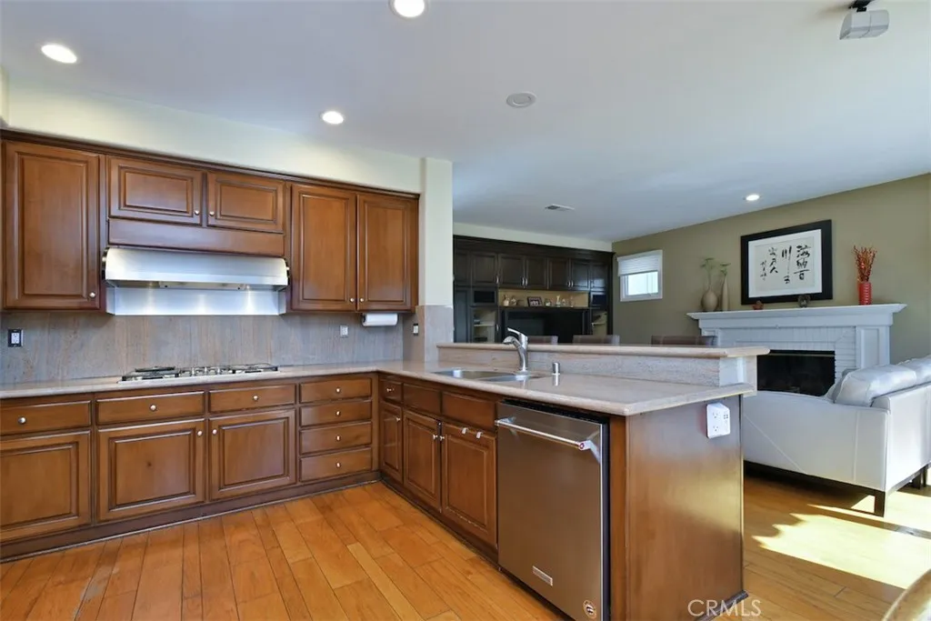Additional image 11 of 23224 Park Corniche, Calabasas, CA 91302