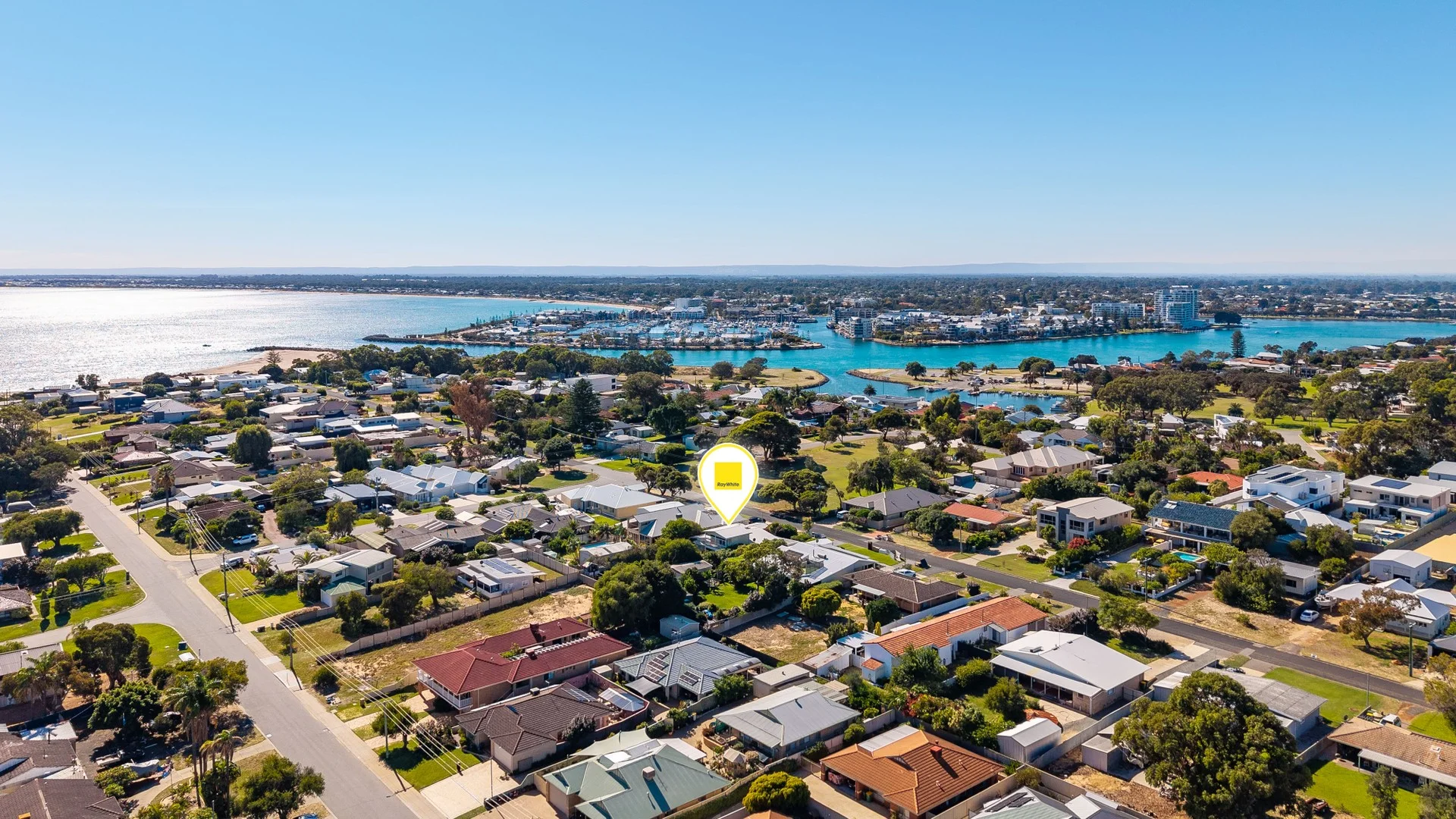 36 Peter Street, Halls Head WA 6210
