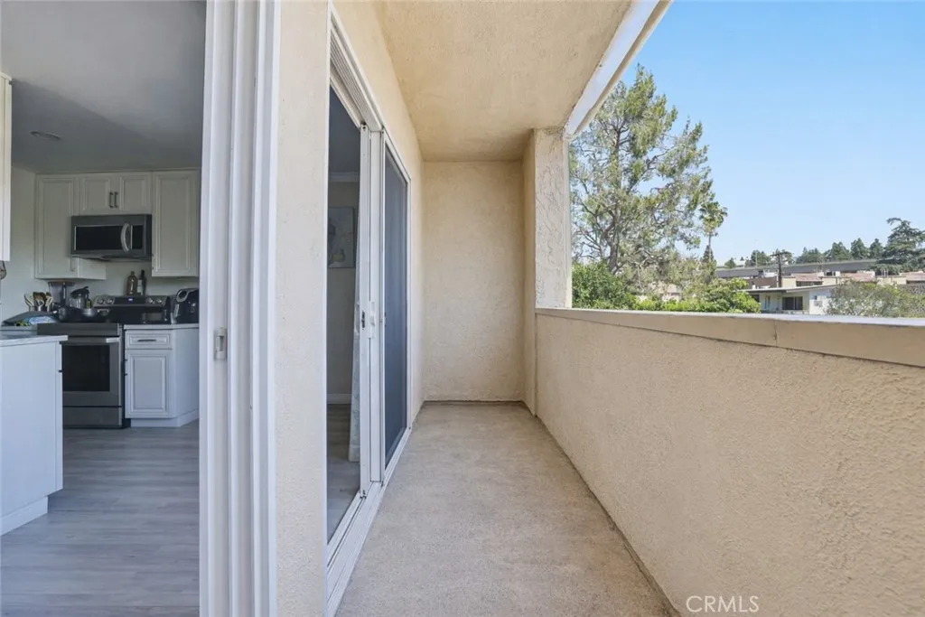 Additional image 37 of 121 Sinclair Avenue Unit 213, Glendale, CA 91206