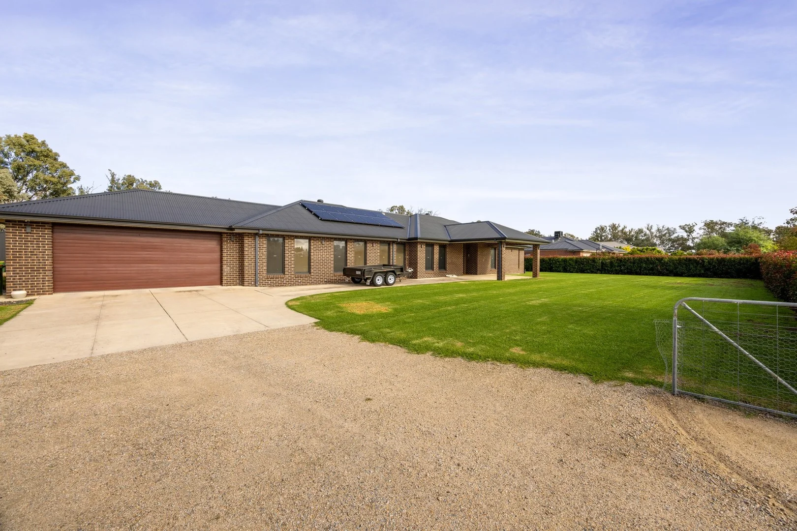 20 Pomegranate Drive, Jindera NSW 2642