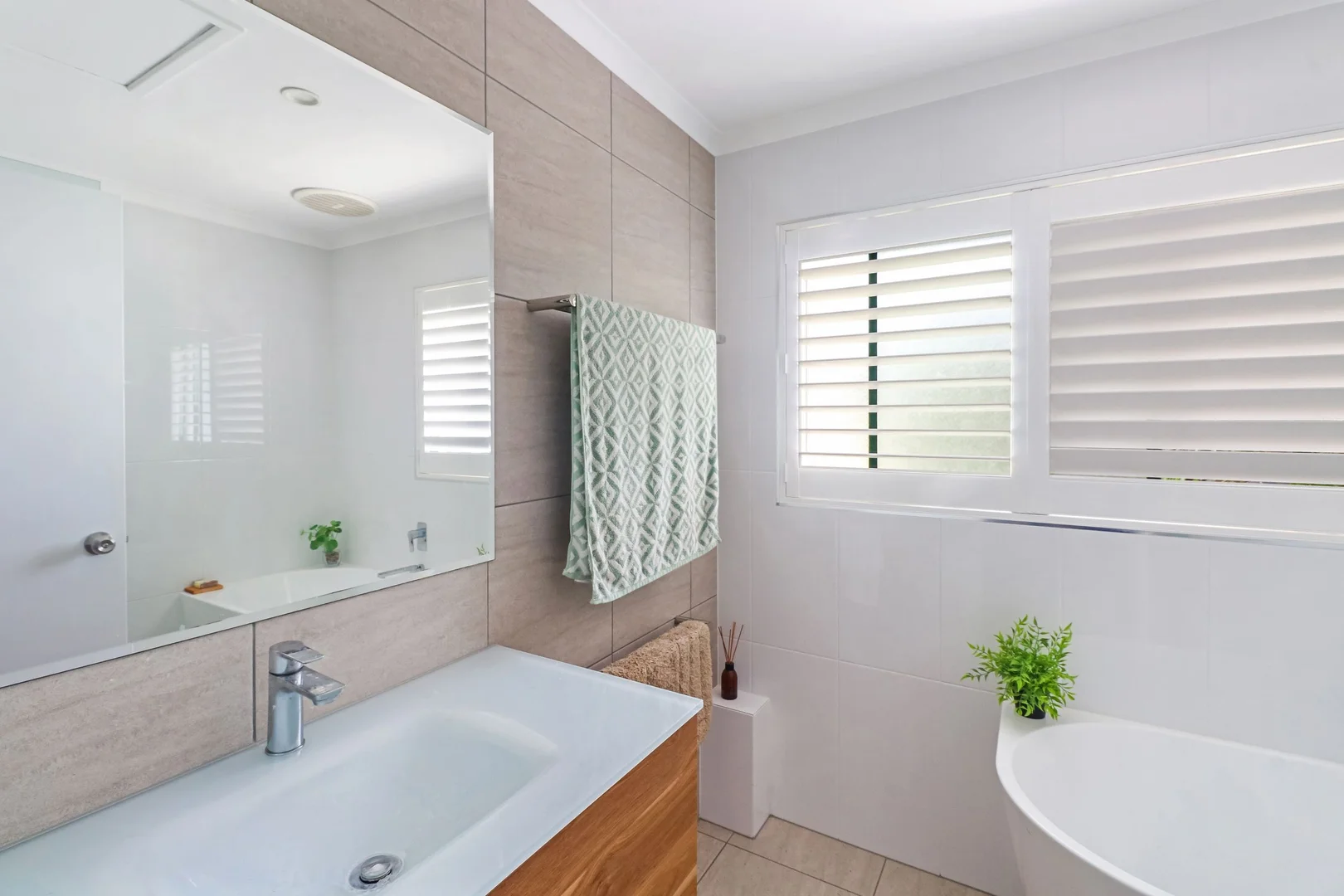 Additional image 9 of Unit 1/32 Lows Drive, Pacific Paradise QLD 4564