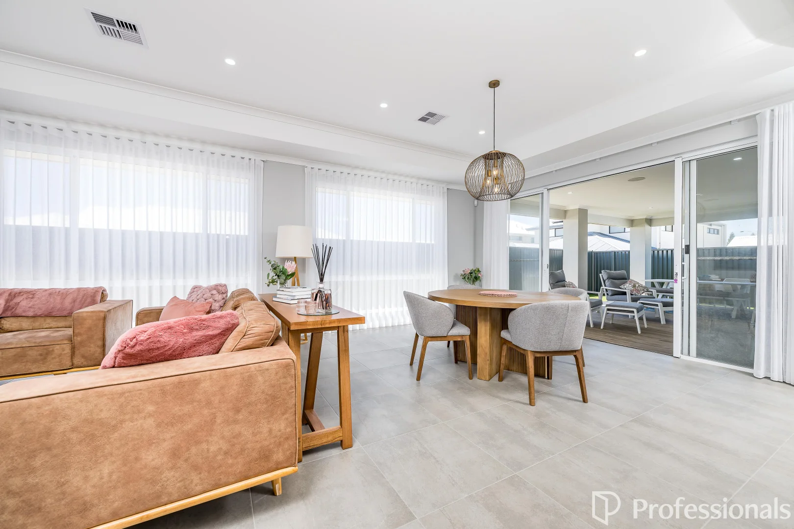 Additional image 30 of 57 Casina Way, Jindalee WA 6036