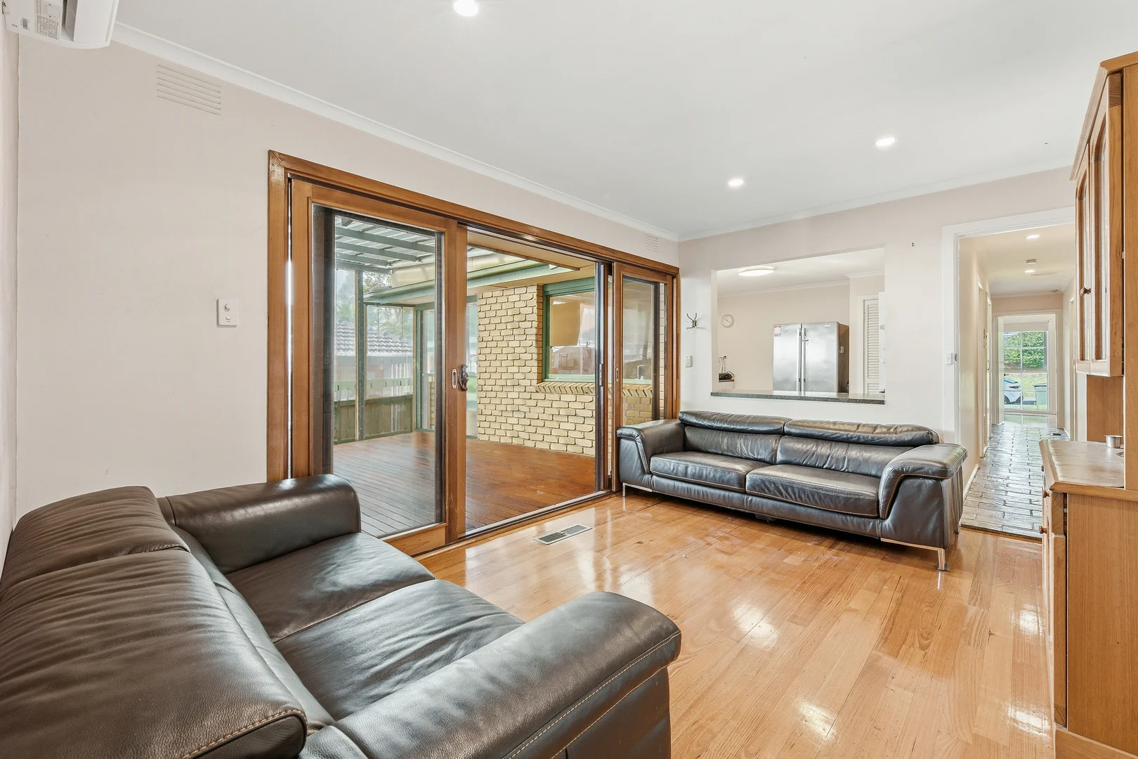 Additional image 3 of 1 Sutherland Court, Mulgrave VIC 3170