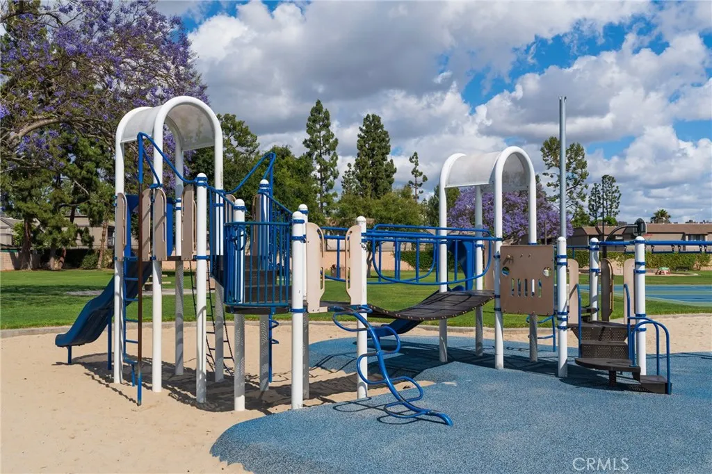 Additional image 66 of 1018 N Wright St, Santa Ana, CA 92701