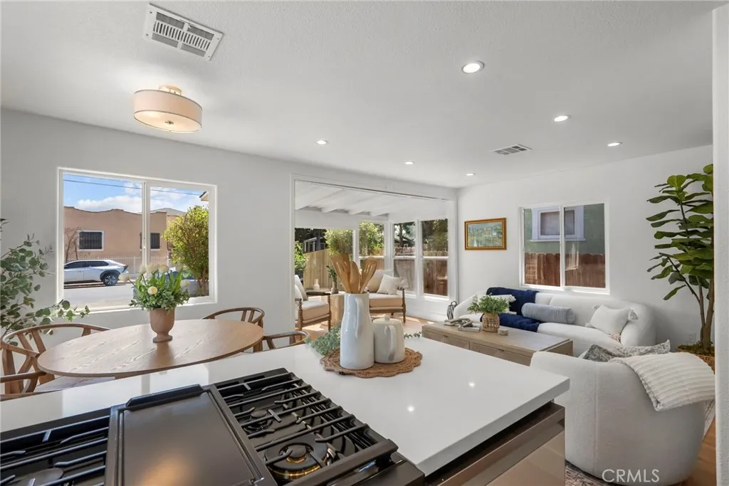 Additional image 14 of 3705 S St Andrews Pl, Los Angeles, CA 90018