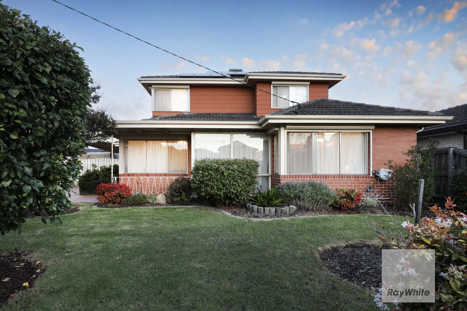 150 Carrick Drive, Gladstone Park VIC 3043 photo 2
