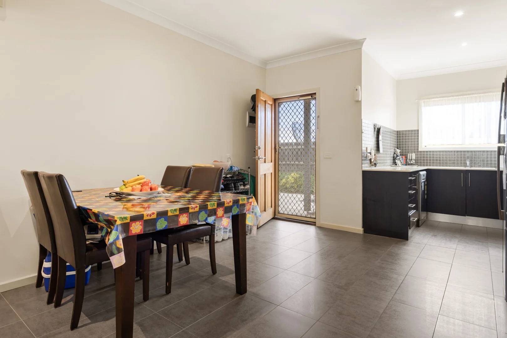 Additional image 3 of 3/28 Toolern Street, Melton South VIC 3338
