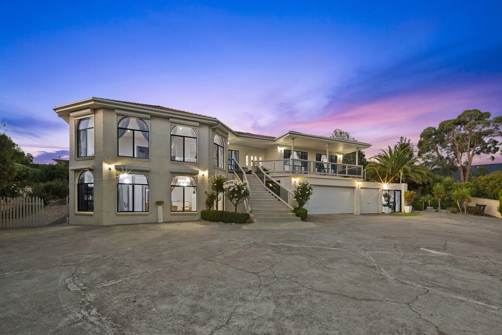 16 Tanderra Crescent, Ngunnawal ACT 2913