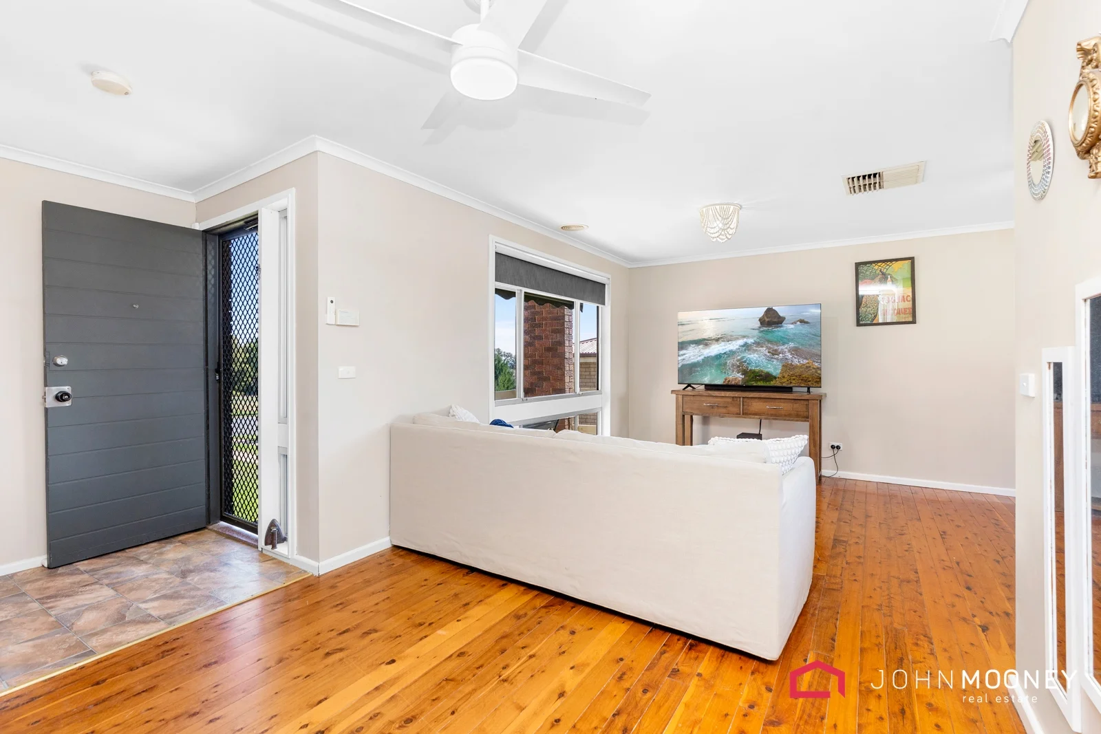 Additional image 7 of 42 Elizabeth Avenue, Forest Hill NSW 2651