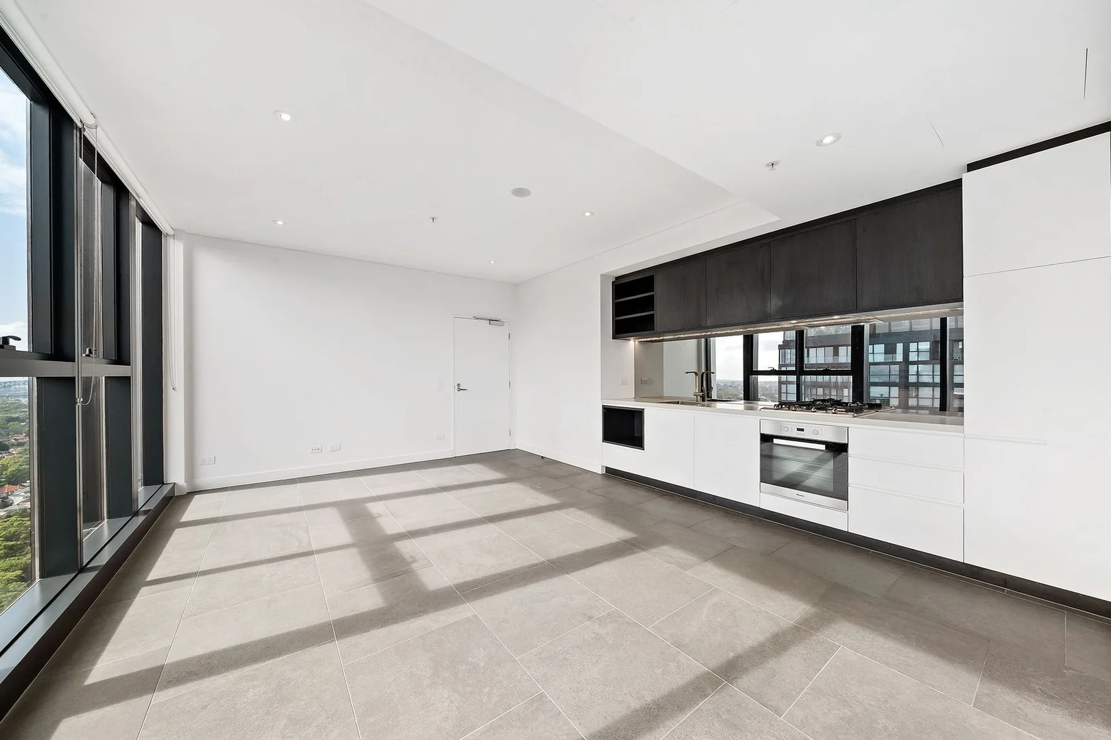 Additional image 7 of 3007/1 Marshall Avenue, St Leonards NSW 2065