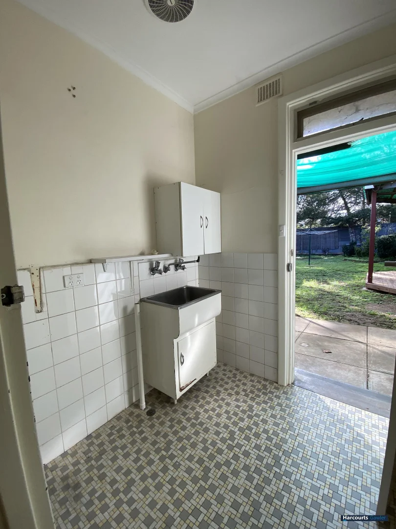 Additional image 13 of 12 Somerset Road, Para Hills SA 5096