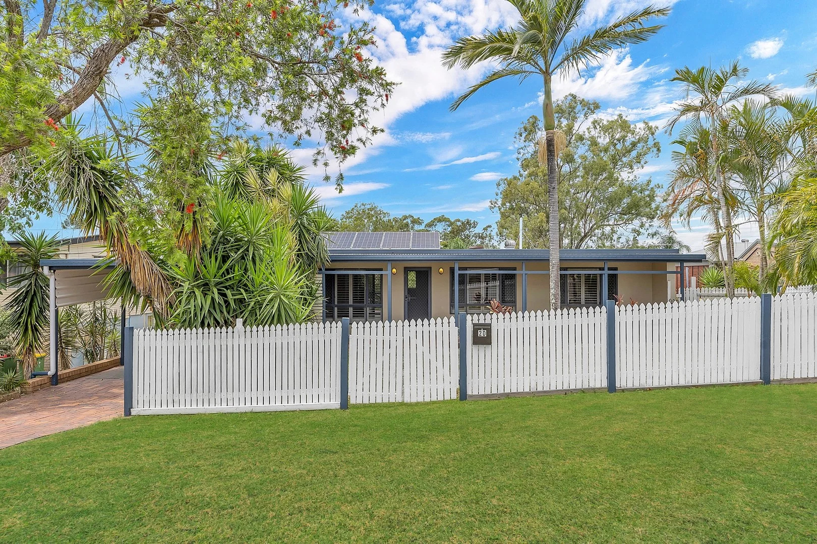 2D Box Street, Yamanto QLD 4305