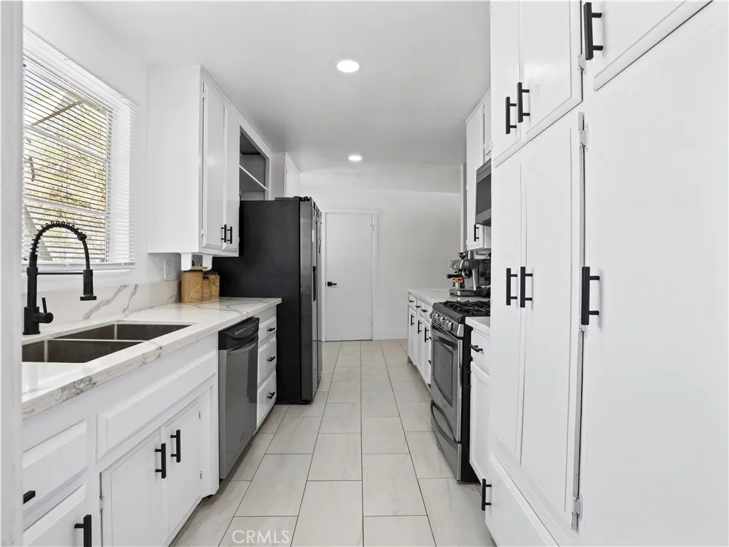 Additional image 36 of 1112 E Avenue J4, Lancaster, CA 93535