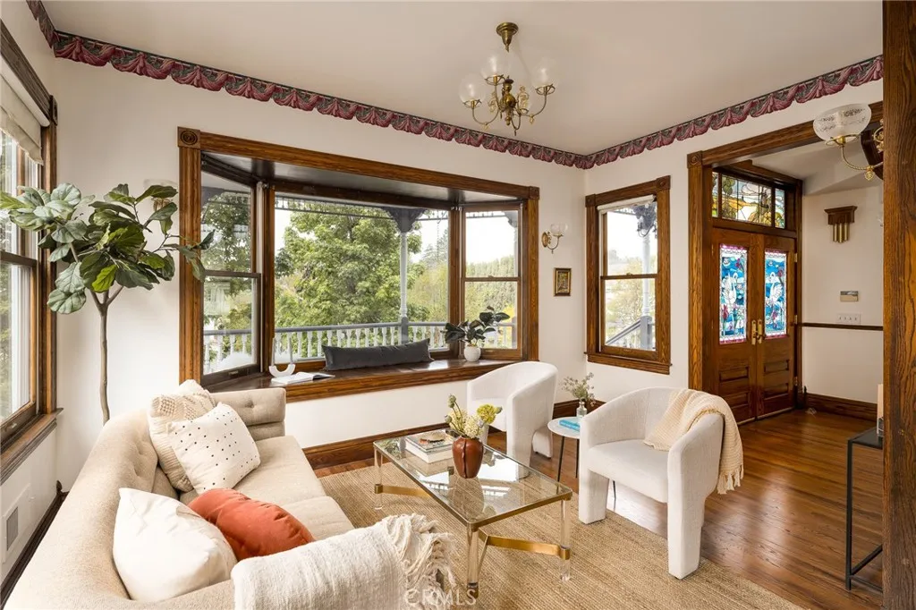 Additional image 6 of 932 N Avenue 65 Ave, Los Angeles, CA 90042