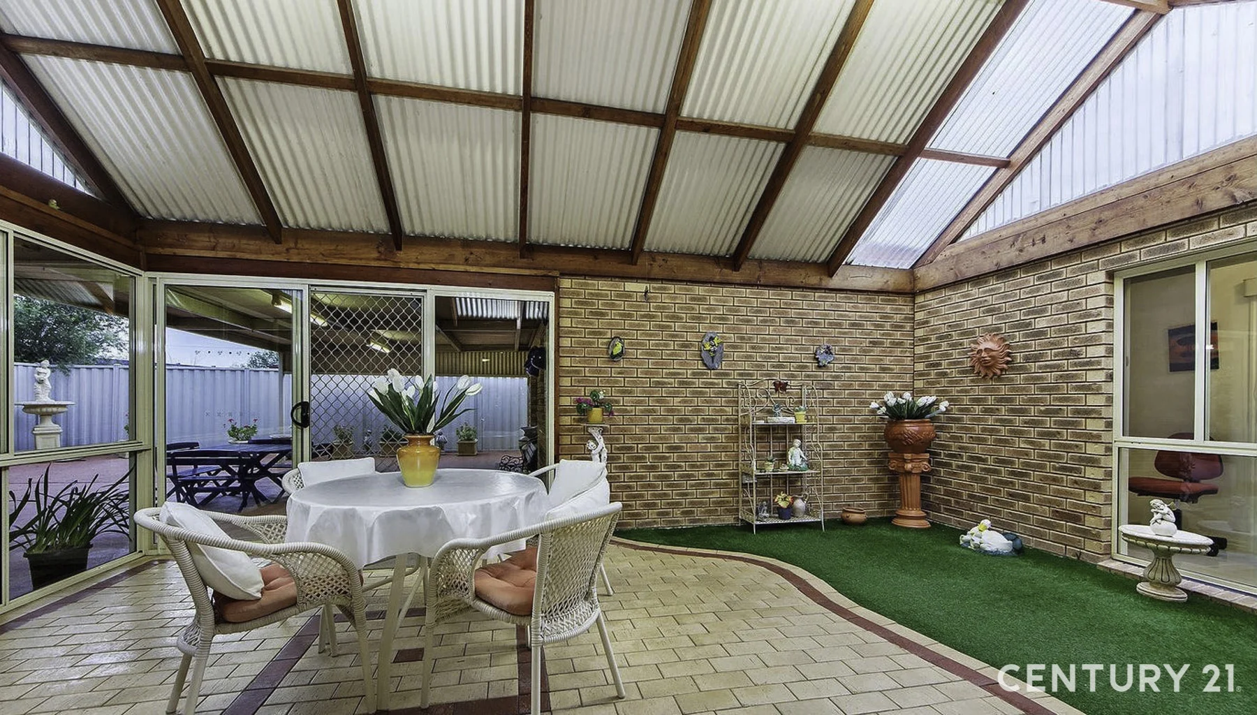 Additional image 12 of 6 Lind Place, Caroline Springs VIC 3023