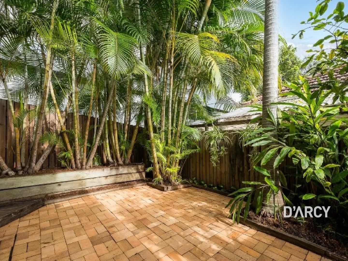 Additional image 7 of 2/23 Woodstock Road, Toowong QLD 4066