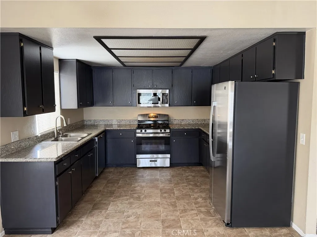 Additional image 4 of 2666 E Jefferson St, Carson, CA 90810