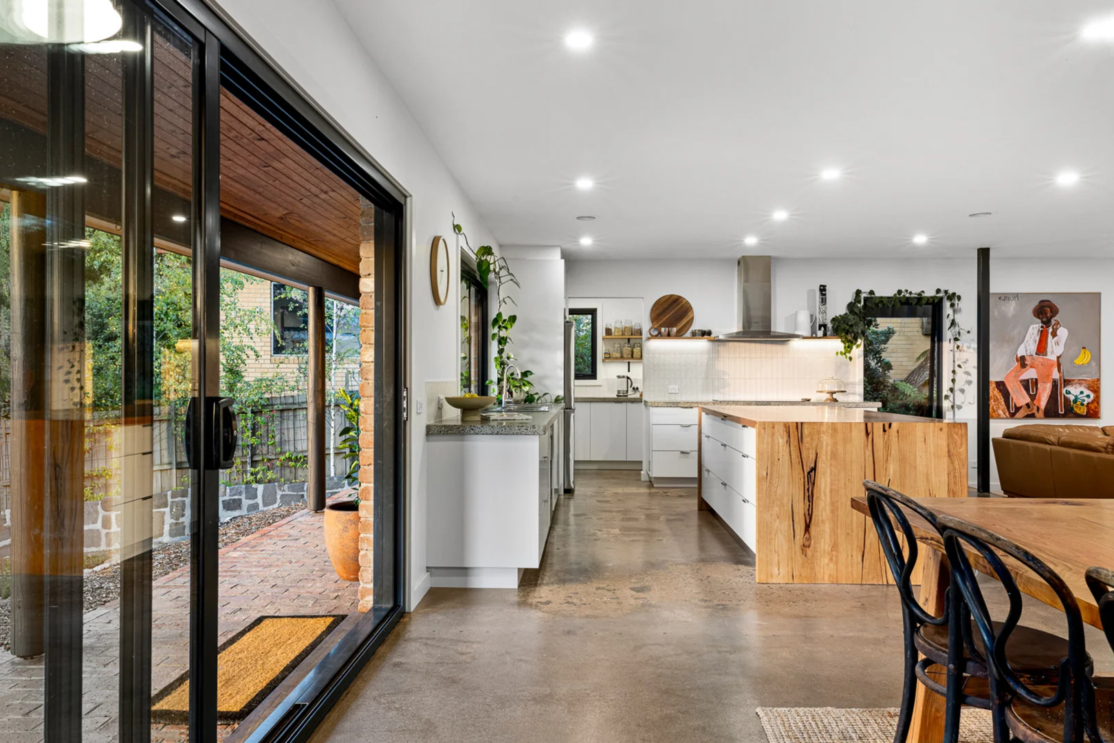 Additional image 2 of 209 Sim Street, Black Hill VIC 3350