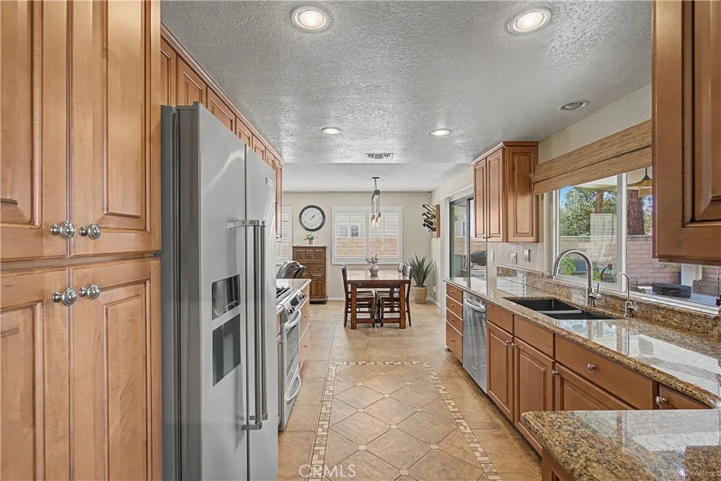 Additional image 43 of 1129 Via Nice, Redlands, CA 92374