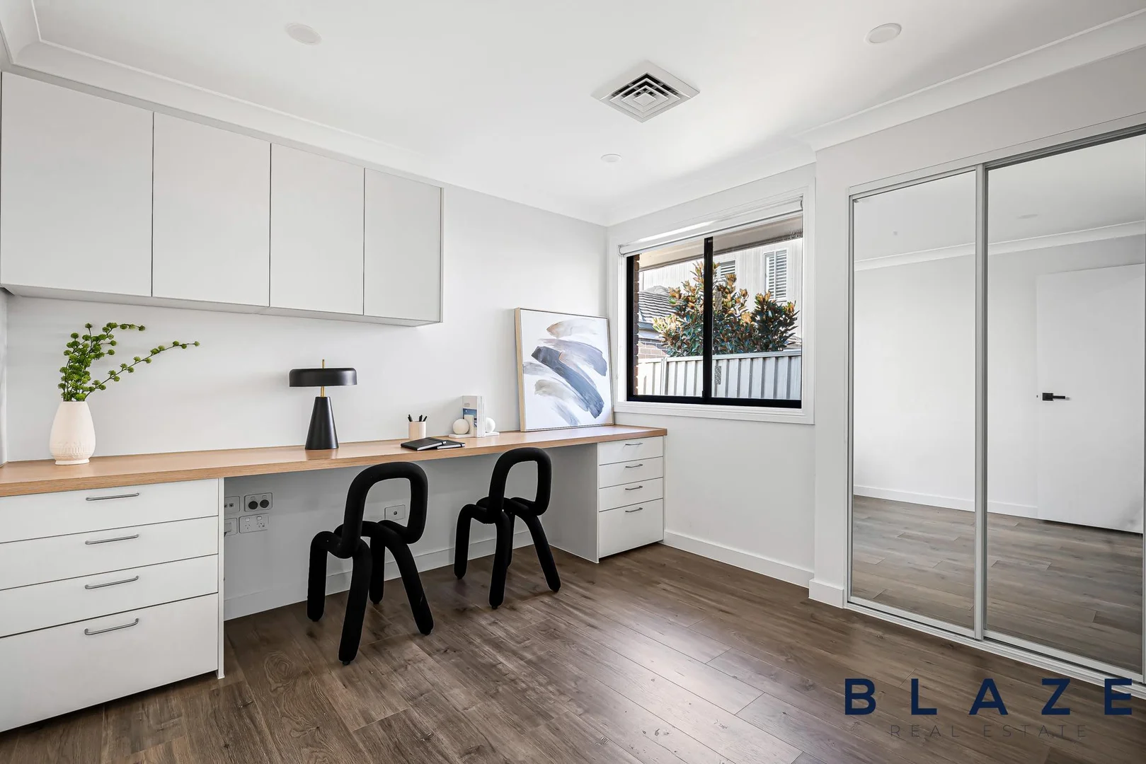 Additional image 8 of 5 Stockdale Crescent, Abbotsbury NSW 2176