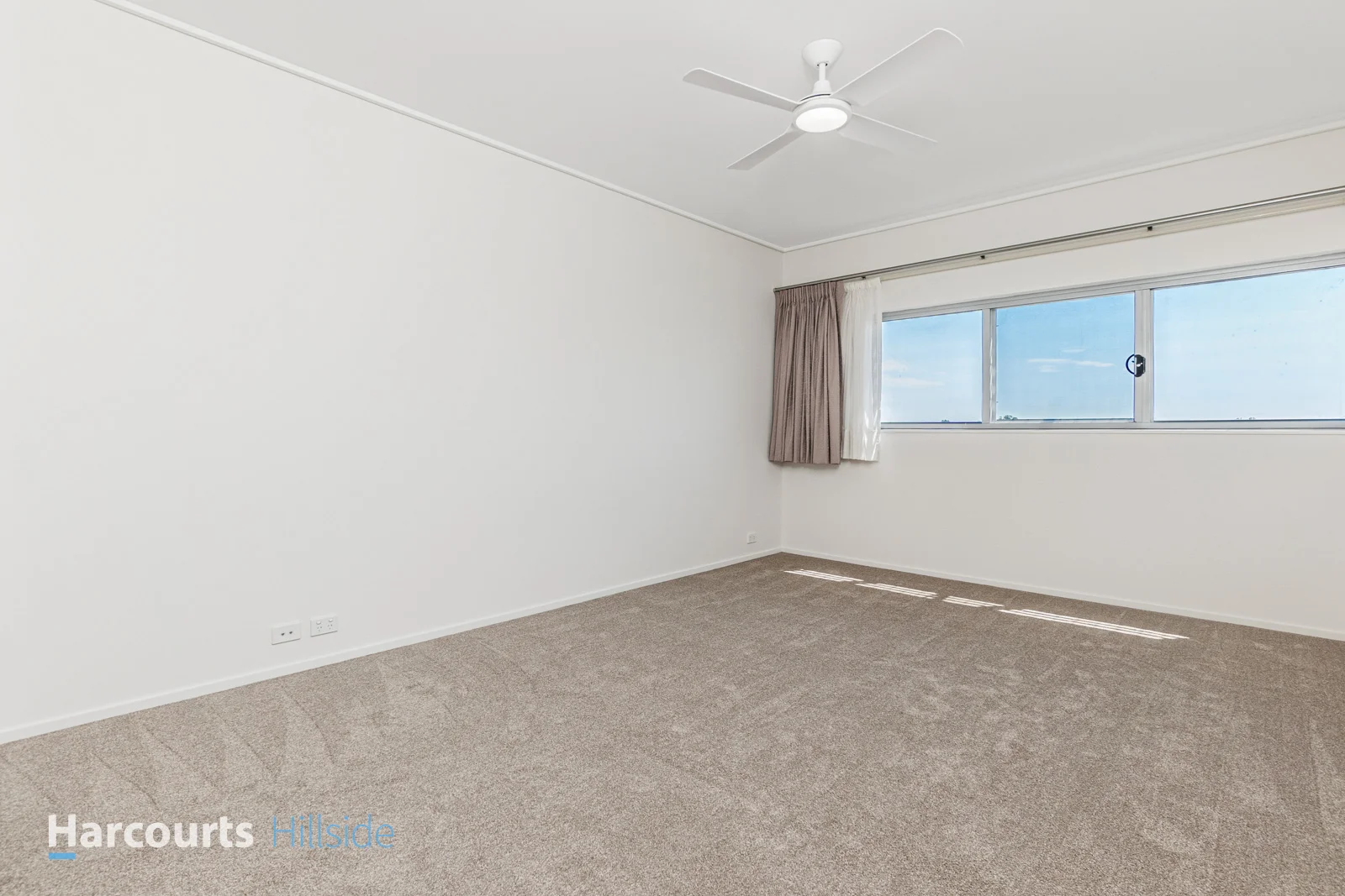 601/72 Civic Way, Rouse Hill NSW 2155 photo 3