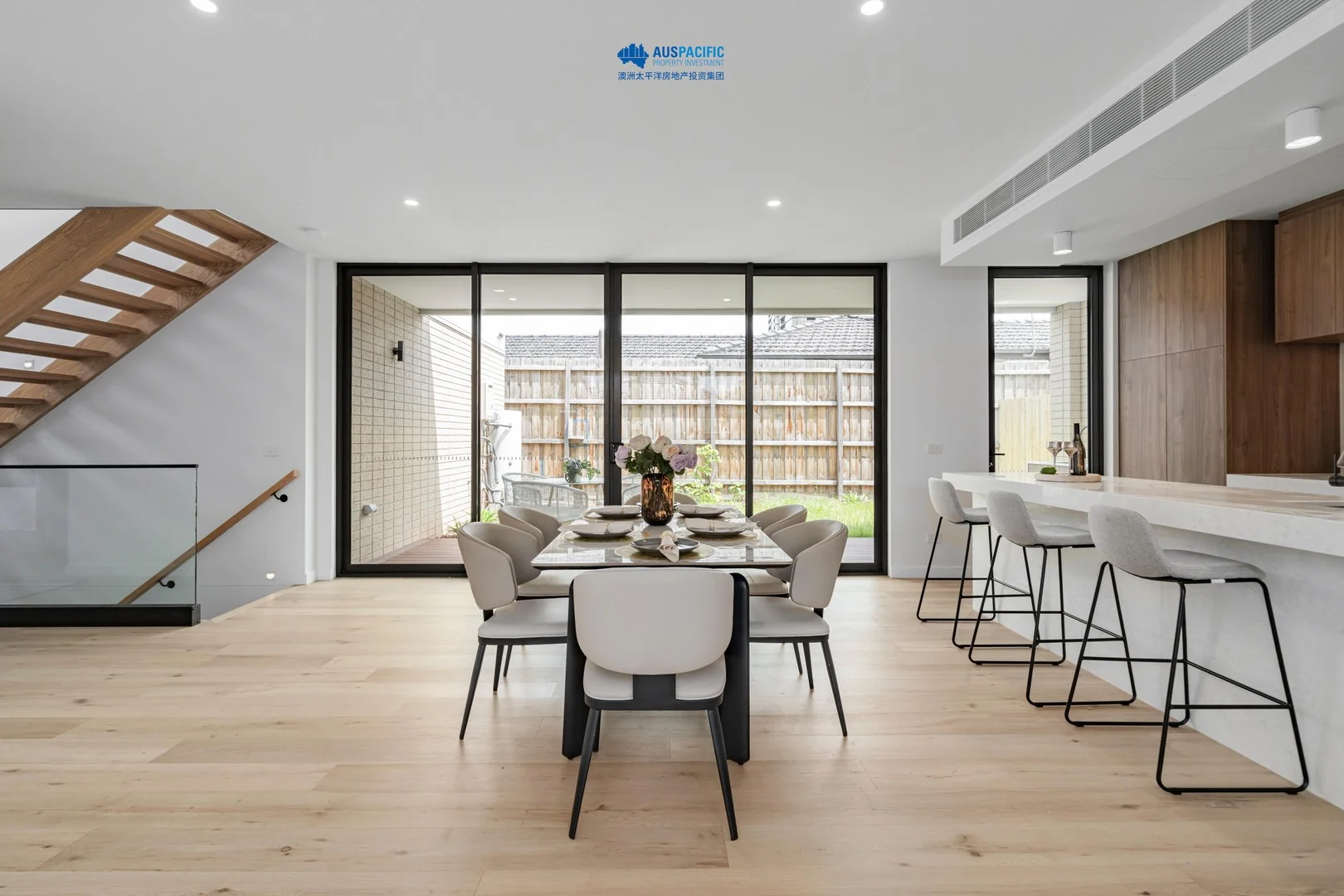 Additional image 2 of 17 Hinkler Road, Glen Waverley VIC 3150