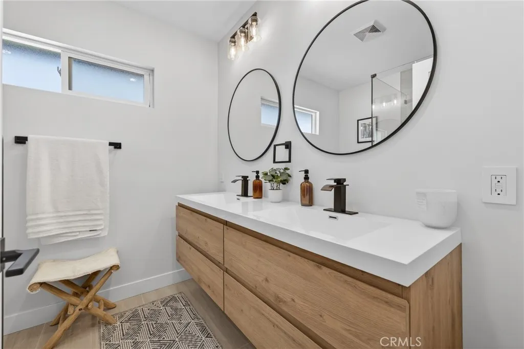 Additional image 101 of 15529 Cornuta Ave, Bellflower, CA 90706