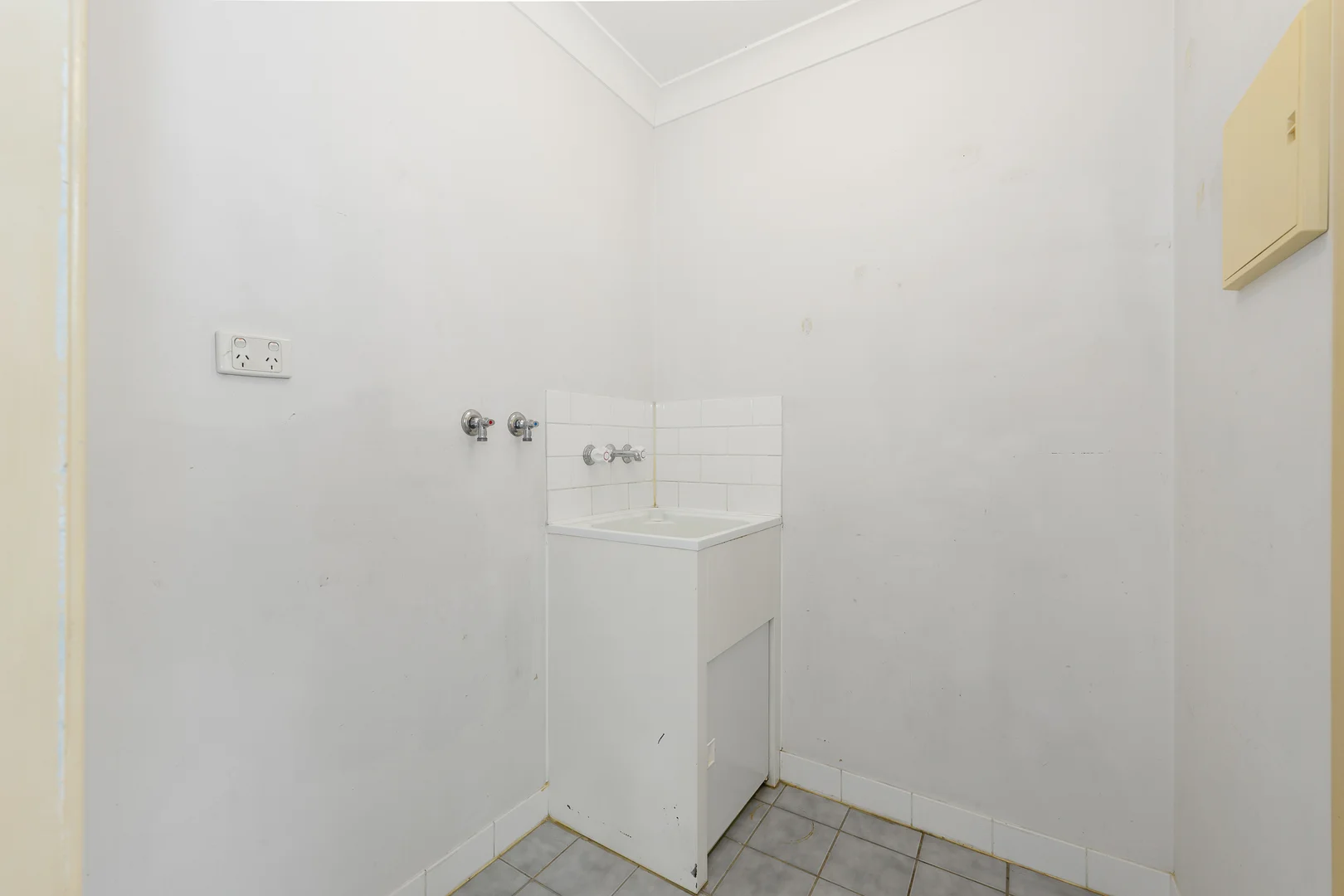 Additional image 7 of 13/3809 Pacific Highway, Tanah Merah QLD 4128