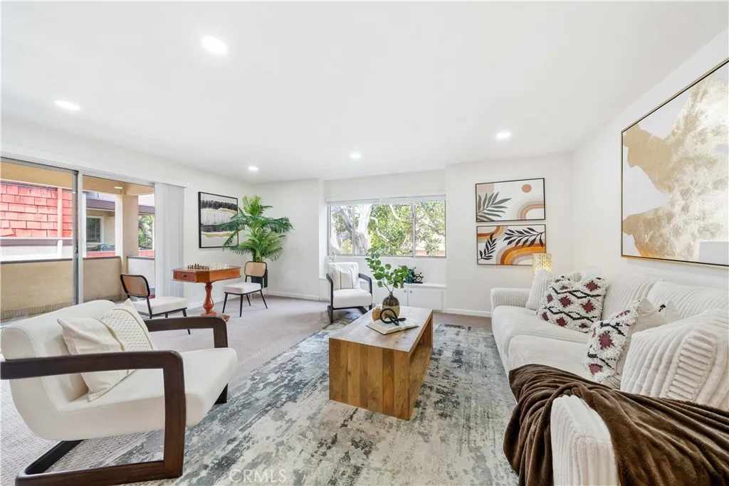 Additional image 3 of 5674 Windsor Way Unit 201, Culver City, CA 90230