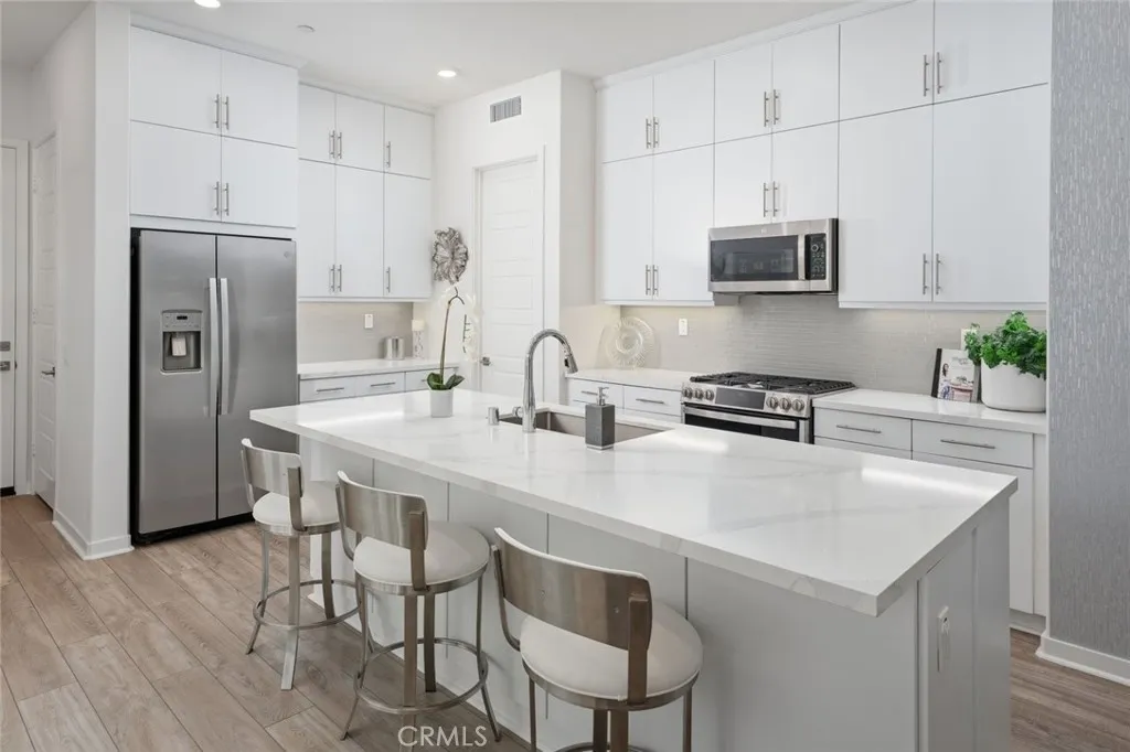 Additional image 42 of 27467 Mercantile Court, Valencia, CA 91381