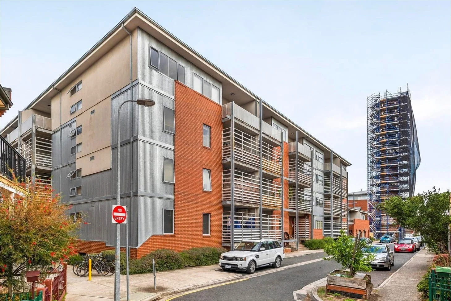 1/97 Brickworks Dr, Brunswick VIC 3056