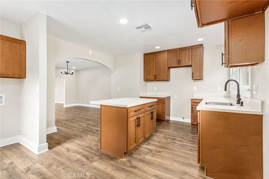 Additional image 72 of 4427 Sunnyside Dr, Riverside, CA 92506