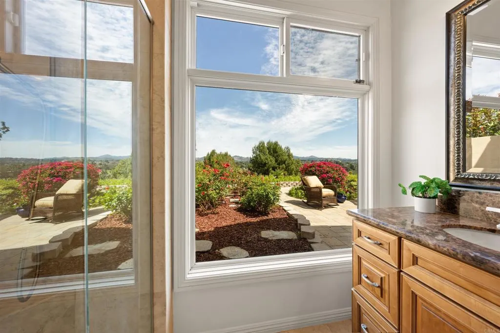 Additional image 84 of 12055 Tretagnier Circle, Rancho Bernardo (San Diego), CA 92128