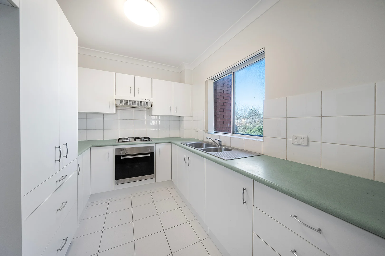 Additional image 2 of 8/3 Thomas St, Wollongong NSW 2500