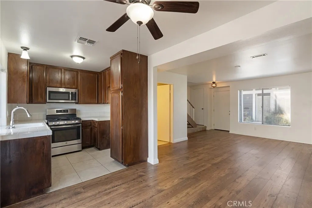Additional image 37 of 824 N Pasadena Ave Unit 6, Azusa, CA 91702