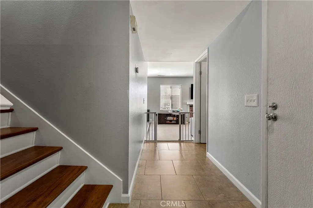 939 W 19th St Unit A1, Costa Mesa, CA 92627 photo 5