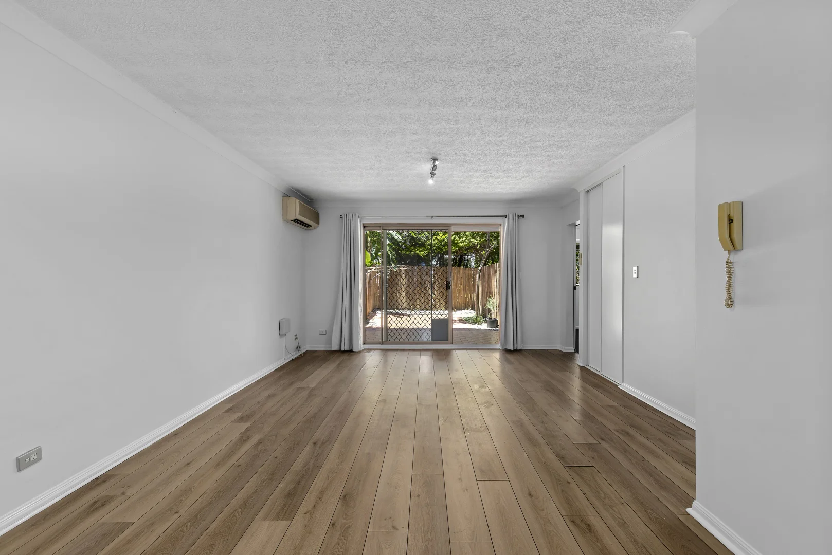 Additional image 3 of 2/89 Nudgee Road, Hamilton QLD 4007