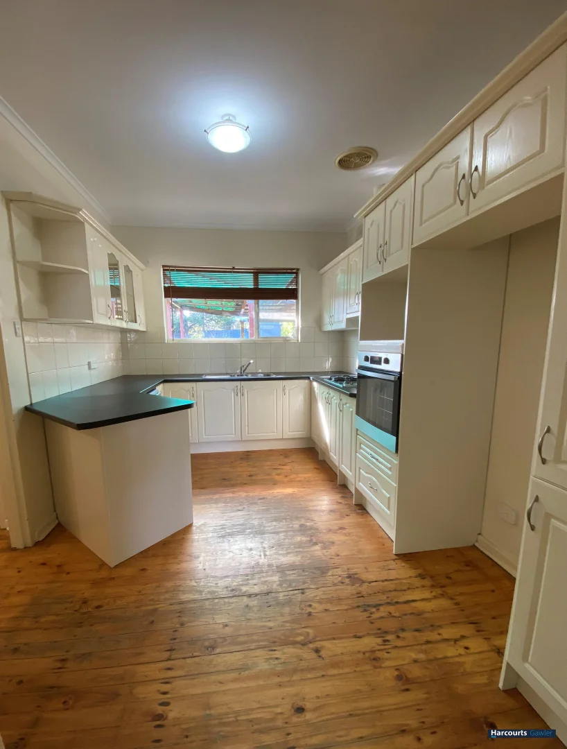 Additional image 5 of 12 Somerset Road, Para Hills SA 5096